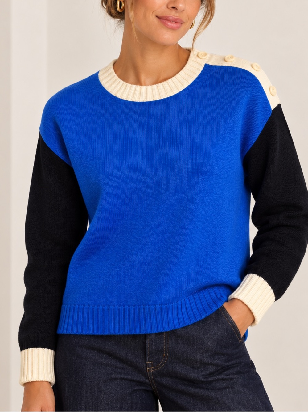 Boden Colorblock Crewneck Sweater in Royal Blue, Black & Cream, size Small